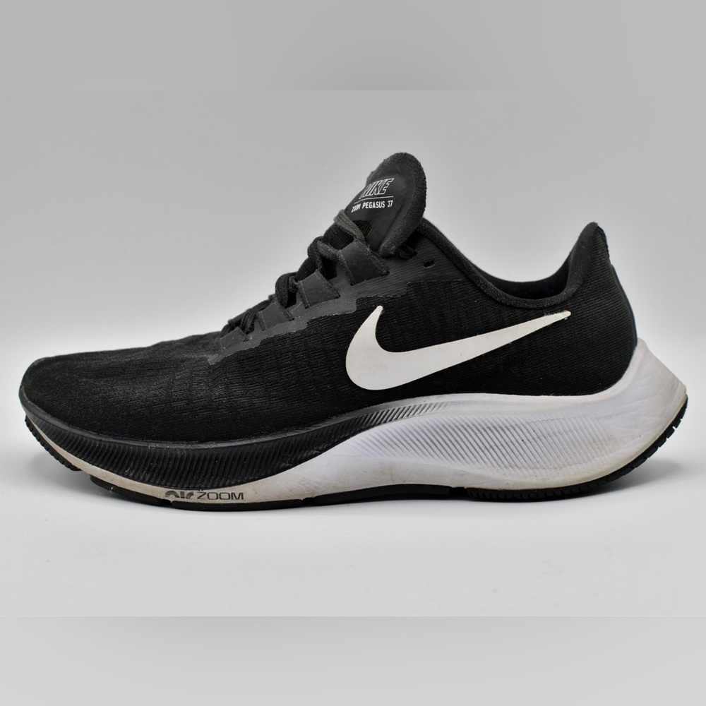 Nike zoom Pegasus woman size 7
